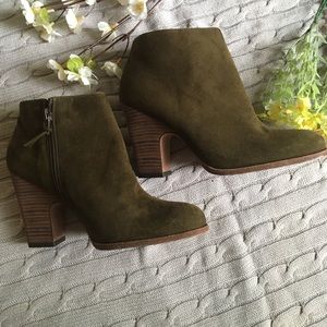 STUART WEITZMAN ANKLE BOOTS